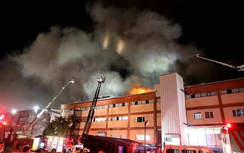 İstanbul’da Fabrika Yangını: 4 Ölü
