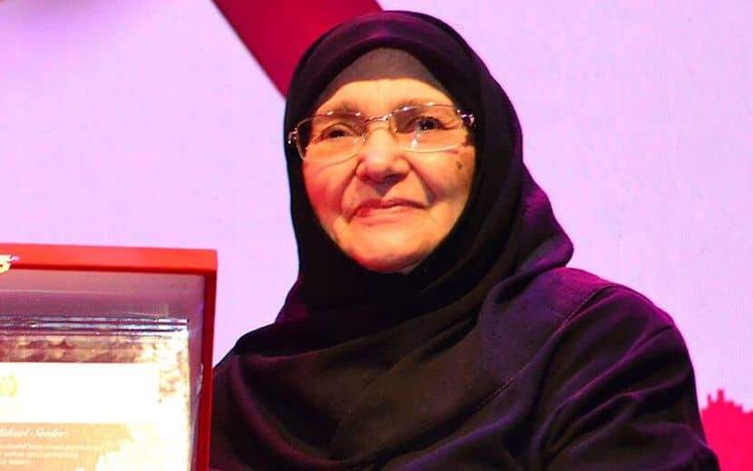 Şule Yüksel Şenler Hayatını Kaybetti
