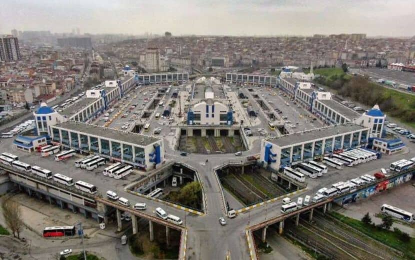 Şehirlerarası Yolculuk Valilik İznine Bağlı