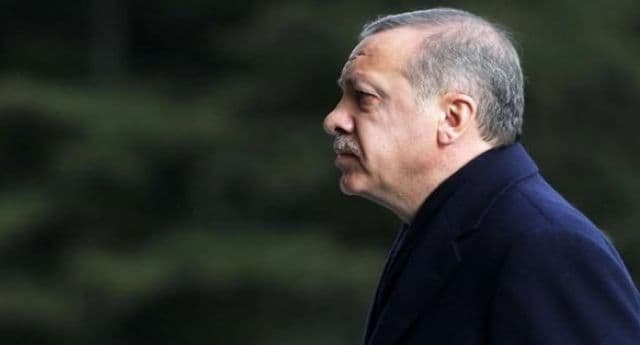 Gemiyi Delenler Ve Onlara Ses Çıkarmayanlar Var Ya!