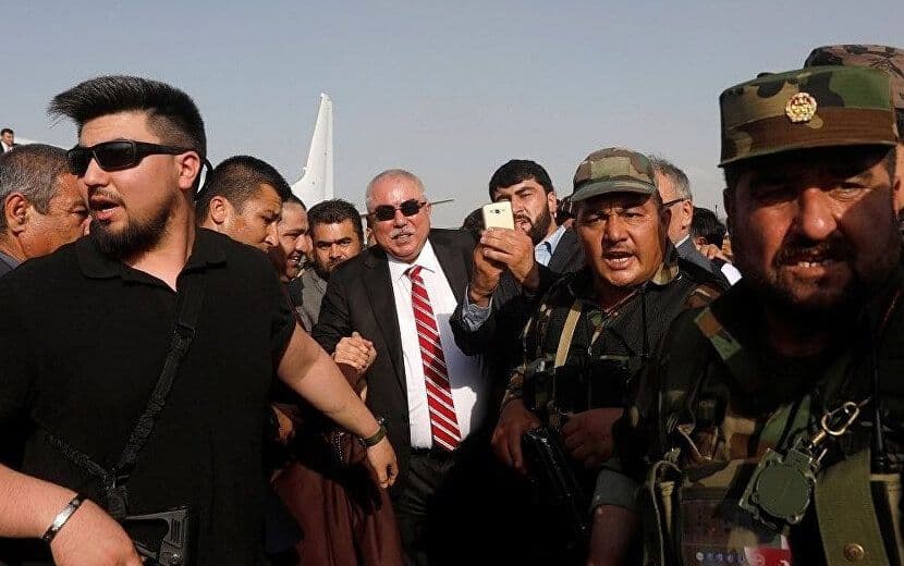 Raşid Dostum’un Konvoyuna Bombalı Saldırı