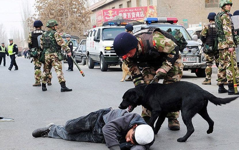 Çin’de Bir Milyon Müslüman Toplama Kamplarında