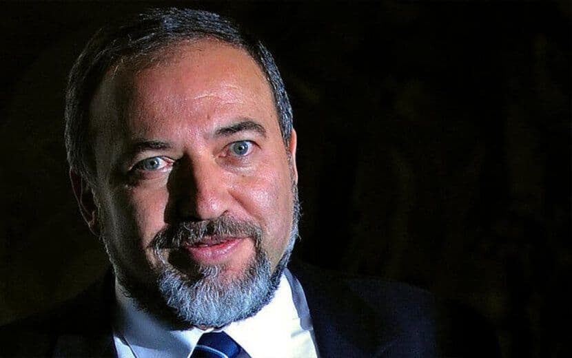 Liberman: "Düşen Uçağın Sorumluluğu Şam’a Ait"