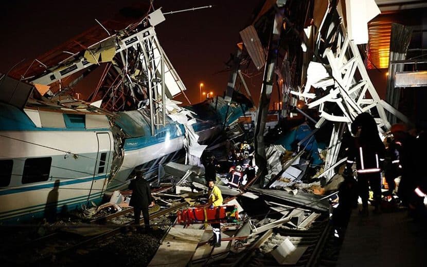 Yüksek Hızlı Tren Ankara’da Kaza Yaptı