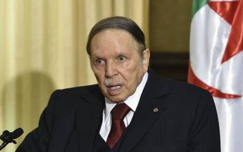 Cezayir’de Seçimler Ertelendi