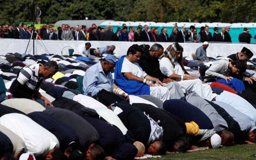 Yeni Zelanda’da "Cuma Ezanı" Canlı Yayınlandı