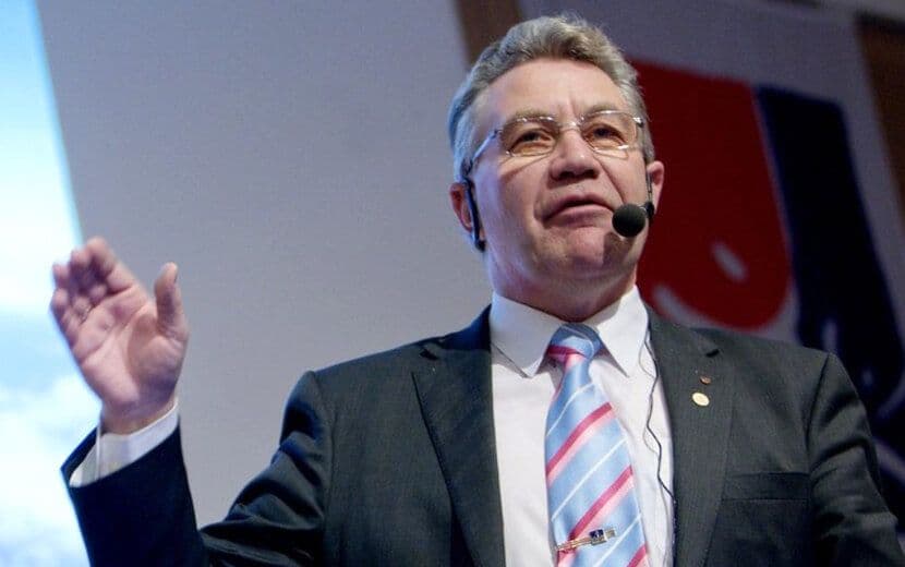 Norveçli Eski Bakana "Mültecilere Tacizden" 5 Yıl Hapis Cezası