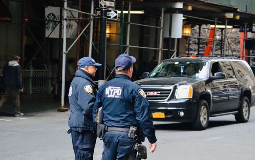ABD’de Polis İntiharları Arttı!