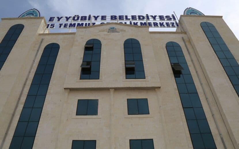 Eyyubiye Belediyesi LGBTİ Kararından Geri Döndü