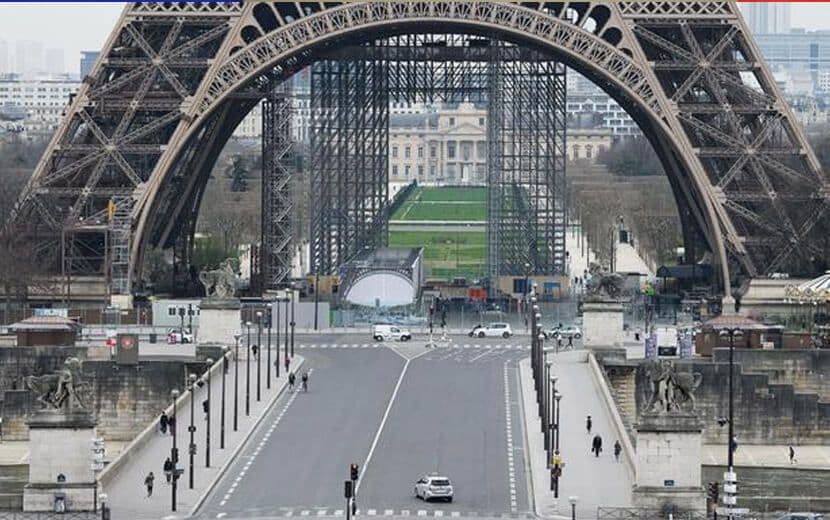 Fransa‘da Sokağa Çıkma Yasağı!