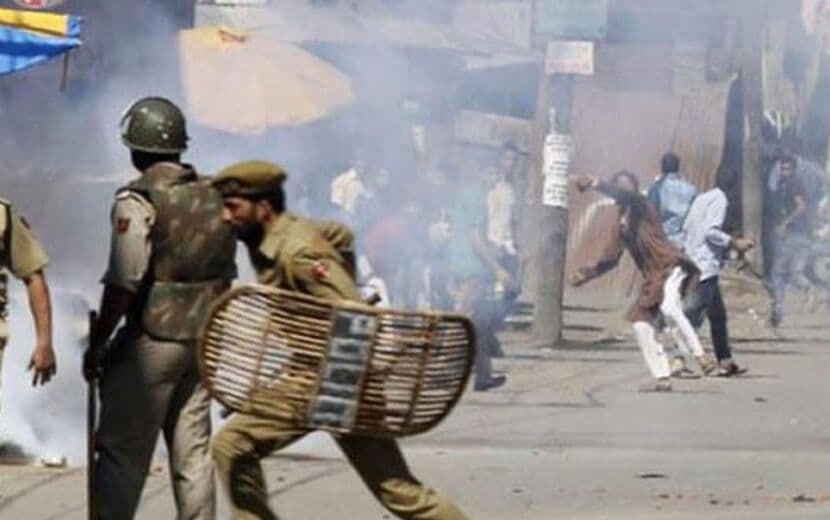 Keşmir’de Çatışma: 10 Ölü