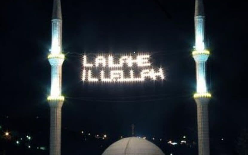 İzmir’de Camilerden Gavur Marşı Çalındı