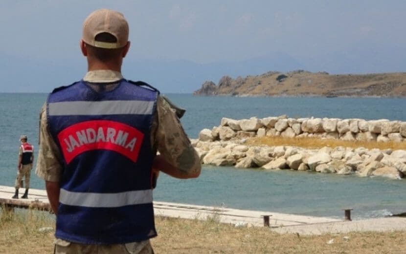 Göçmenleri Taşıyan Tekne Van Gölü’nde Kayboldu