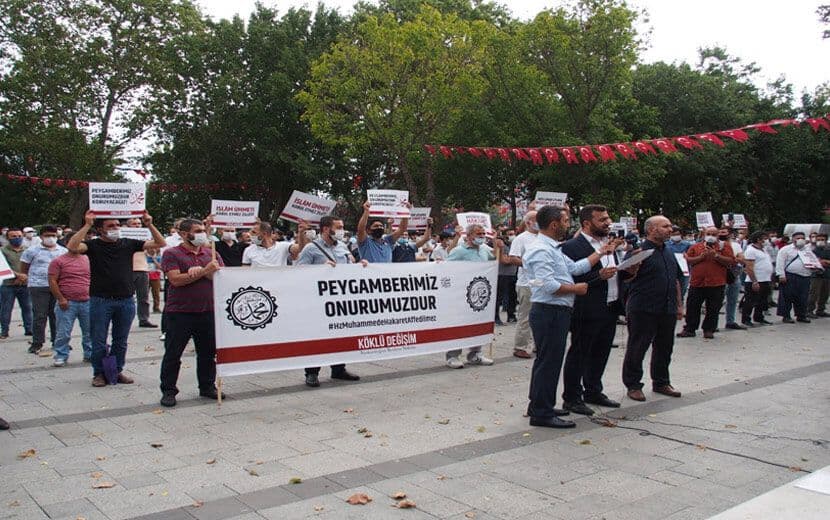 Hizb-ut Tahrir’den İstanbul’da Charlie Hebdo Protestosu