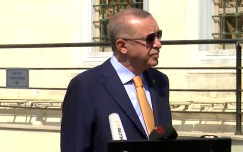 "Oruç Reis’in Geri Çekilmesi" Geri Adım mı?