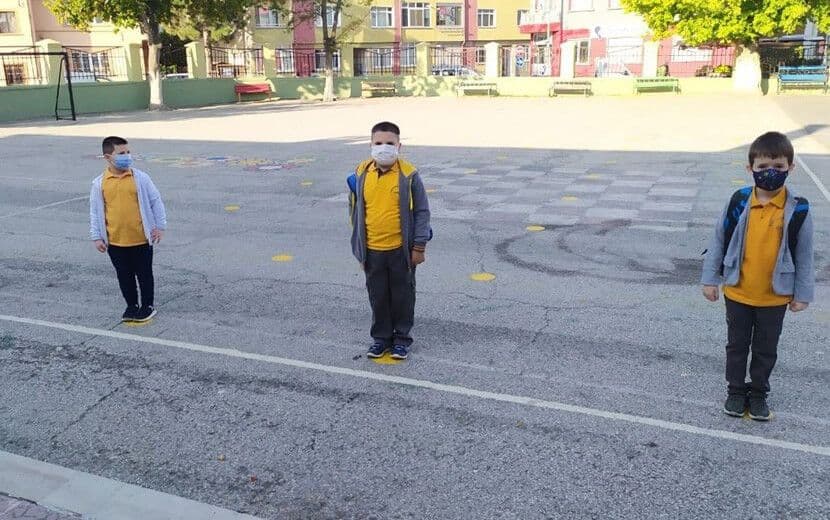 Yüz Yüze Eğitim Bazı Sınıflarda Başladı