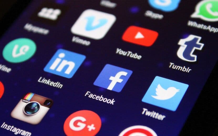 Sosyal Medya Düzenlemesi Dijital Hafızayı Silebilecek