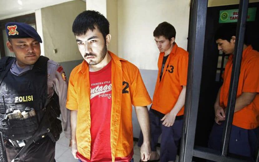 4 Müslüman Uygur, Cellatları Çin’e Teslim Edildi