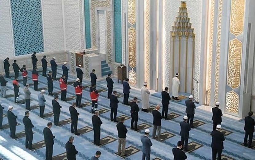 65 Yaş Üstü ve 20 Yaş Altı İçin Cuma Namazı Düzenlemesi