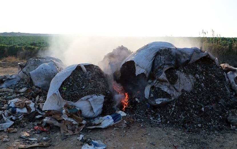 Çevre İçin Poşet Parayla, Avrupa’dan İthal Çöpler Yol Kenarında