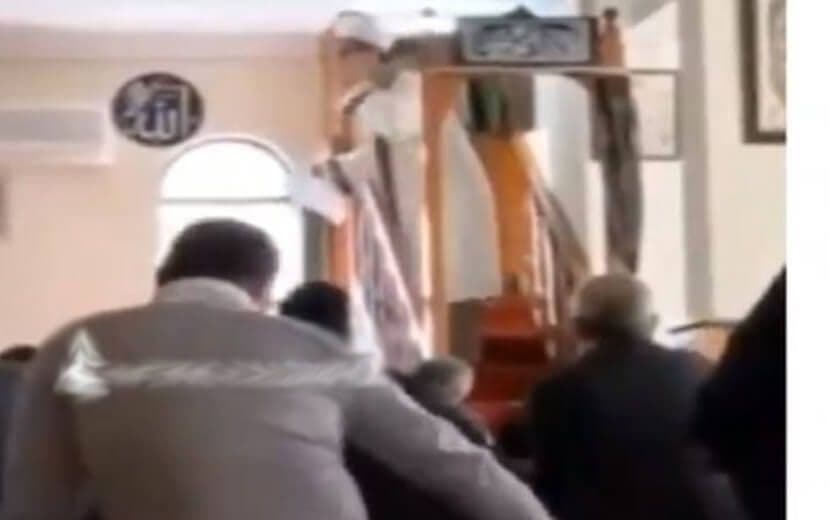 Cahiliye Minberde: İmamdan Irkçılığa Çağrı!