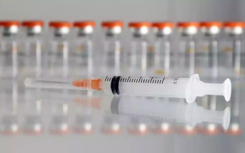 “İsrail” Kovid-19 Aşılarının Gazze’ye Girişini Engelledi!