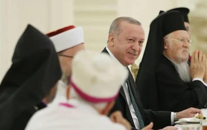 Türk Yahudi Toplumu Vakfı Erdoğan’a Sahip Çıktı
