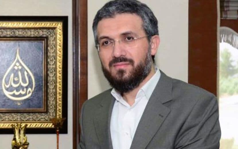 Şenocak’ın Paylaşımına Karşı Bir Açıklama da AK Parti’den: “Hepinizle Tek Tek Gurur Duyuyoruz”