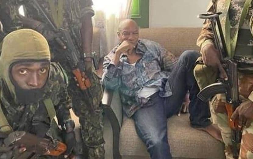 Gine’de Darbe: Asker, Hükümeti Feshettiğini Duyurdu