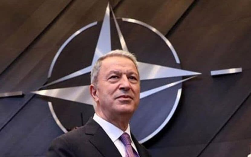 ABD’ye Stratejik Dost ve Müttefik Diyen Akar, NATO’ya Sadakat Mesajı Yolladı