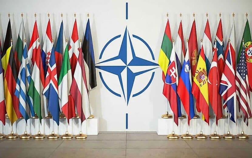 İsveç ve Finlandiya, NATO’ya Üyelik İçin Resmi Başvuruda Bulundu