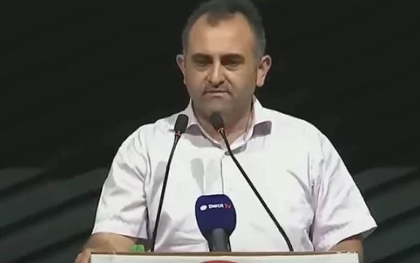 Prof. Dr. Ahmet Akın: “Binlerce Genç Cinsiyet Değiştirmek İçin Bekliyor”