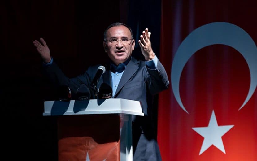 Bozdağ, 15 Temmuz Mesajında Kemalizmi Selamladı, Batıl Demokrasi Kutsandı