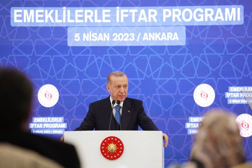 Kınamalar Boşuna! Mescid-i Aksa Yeniden Saldırı Altında