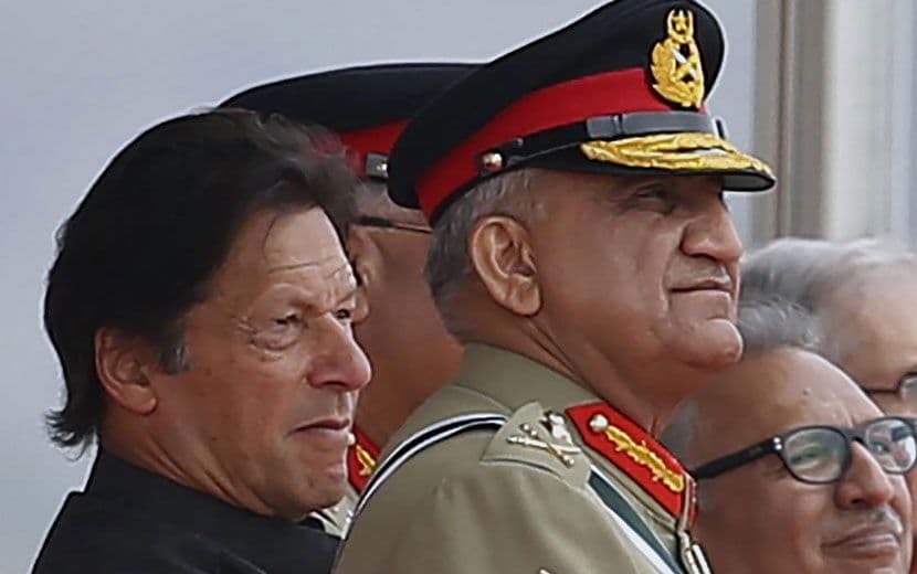 Ara Seçimleri Kazanan İmran Han, Siyasetten Men Edildi