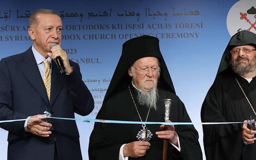 Erdoğan, Kilise Açtı 