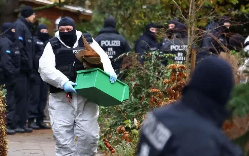 Almanya’da Darbe Planladığı İddiasıyla Aşırı Sağcı Bir Hareket Çökertildi