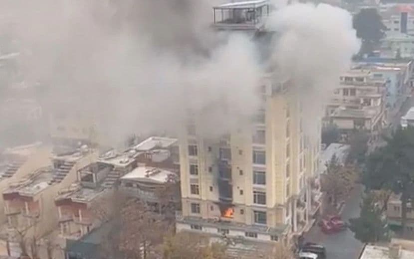 Afganistan'da Çinlilerin Kaldığı Otele Bombalı ve Silahlı Saldırı