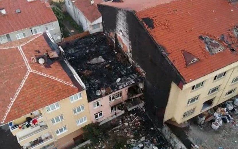 Kadıköy’de Patlama: 3 Kişi Hayatını Kaybetti