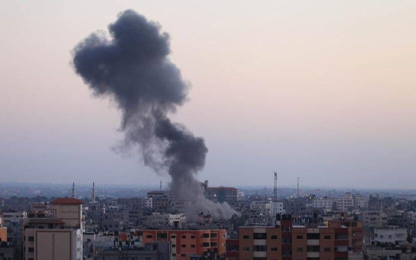 İdlib’e Yoğun Hava Saldırısı