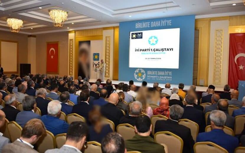 İYİ Parti Olağanüstü Kurultaya Gidiyor