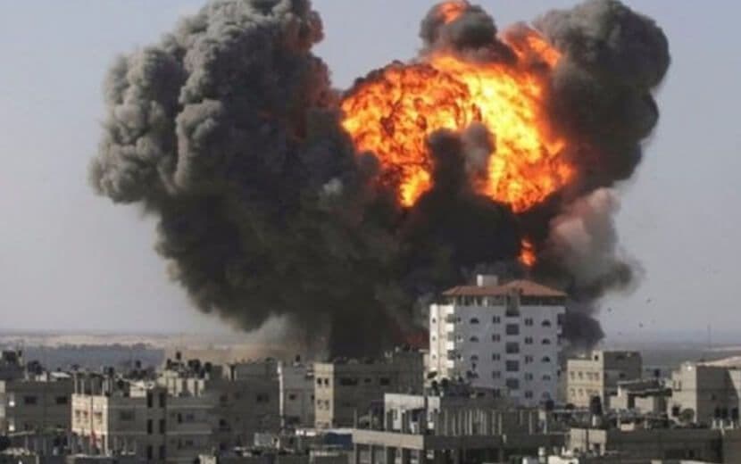 Esed İdlib’e Yoğun Hava Saldırısı Başlattı