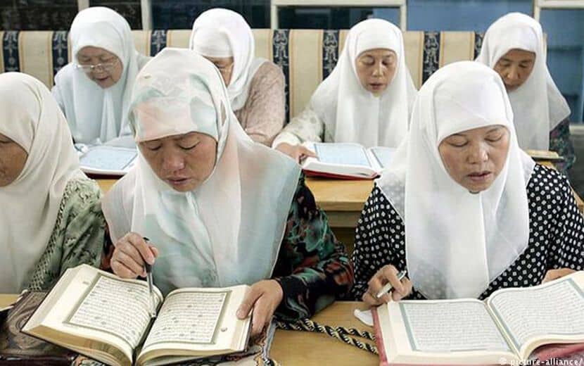 Çin "Komünizm’e Uygun" Müslüman Yetiştirmek İstiyor