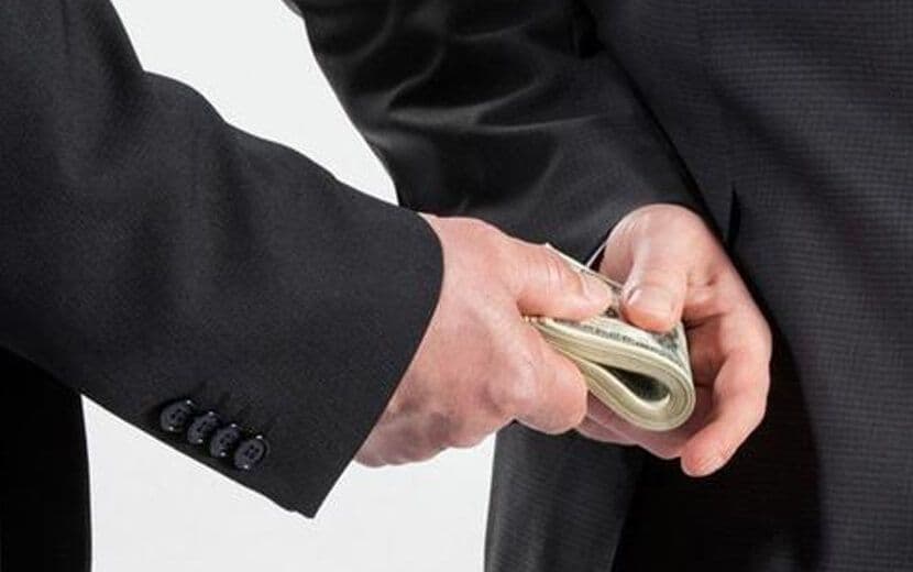 Türkiye’nin Yolsuzluk Karnesi Zayıf