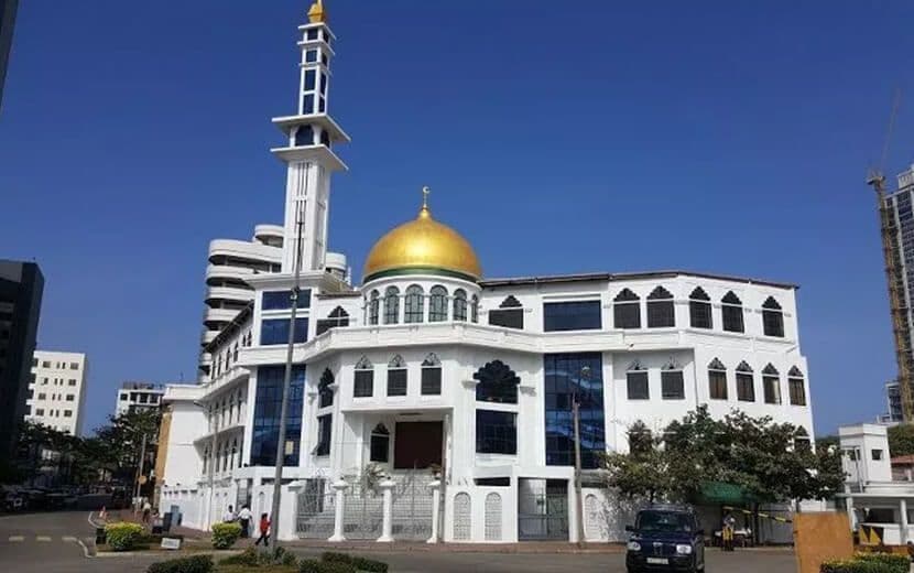 Sri Lanka’da Camiler Taşlandı