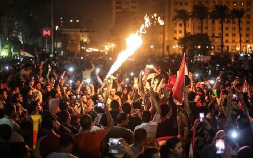 Mısır Ayakta: “Defol Sisi!”