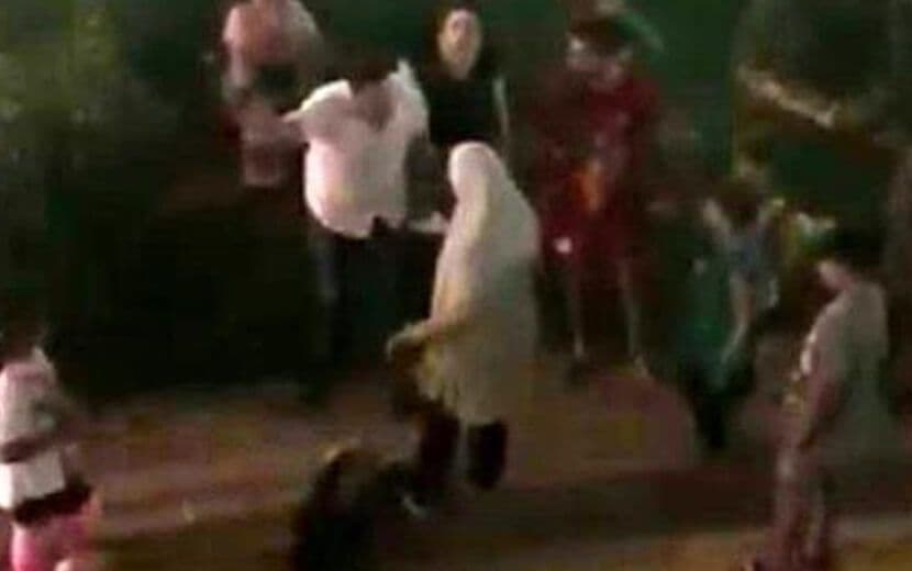 8 Yaşındaki Çocuğa Irkçı Saldırı