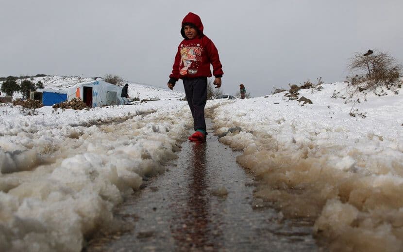 Kamplarda Çocuklar Donarak Ölüyor!