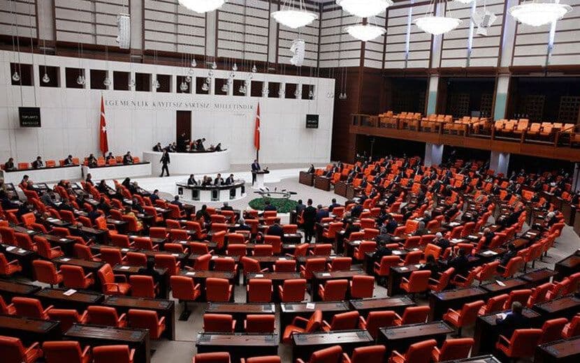 Hükümetin Baro Düzenlemesi TBMM’de