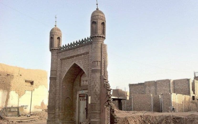 Çin Sincan’da Binlerce Cami Yıktı!